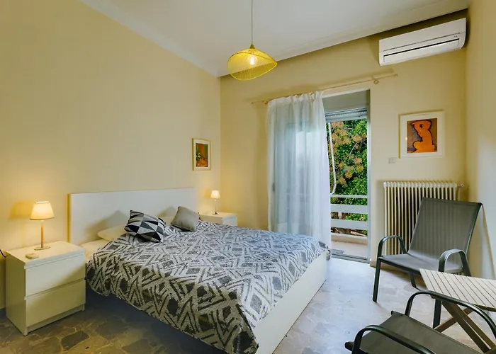 Apartman Leda's Nea Chora Flat, Near And Old Port