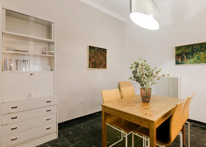 Leda's Nea Chora Flat, Near And Old Port Chania (Crete)