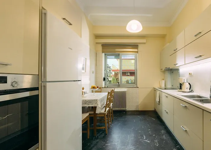 Leda's Nea Chora Flat, Near And Old Port *